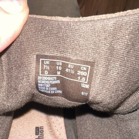 Olive Brown Clarks Sashlin Sue Suede Oxford Heeled Ankle Booties Size 10 - Picture 11 of 11